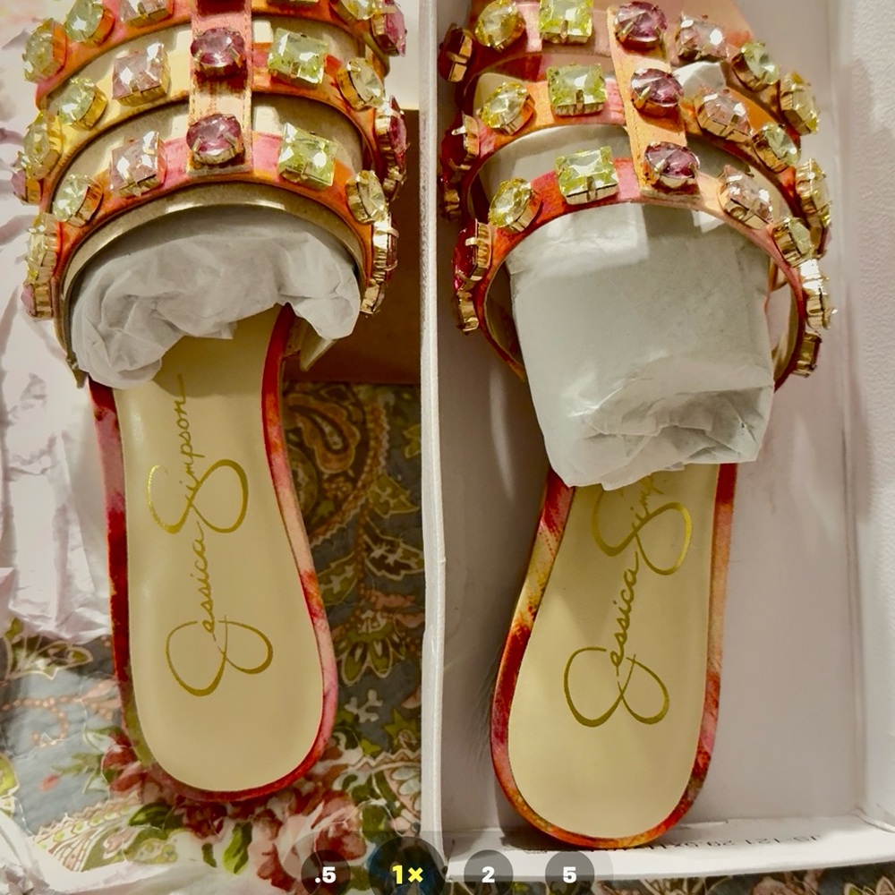 Jessica Simpson Red and Pink Heels with Ornate Design